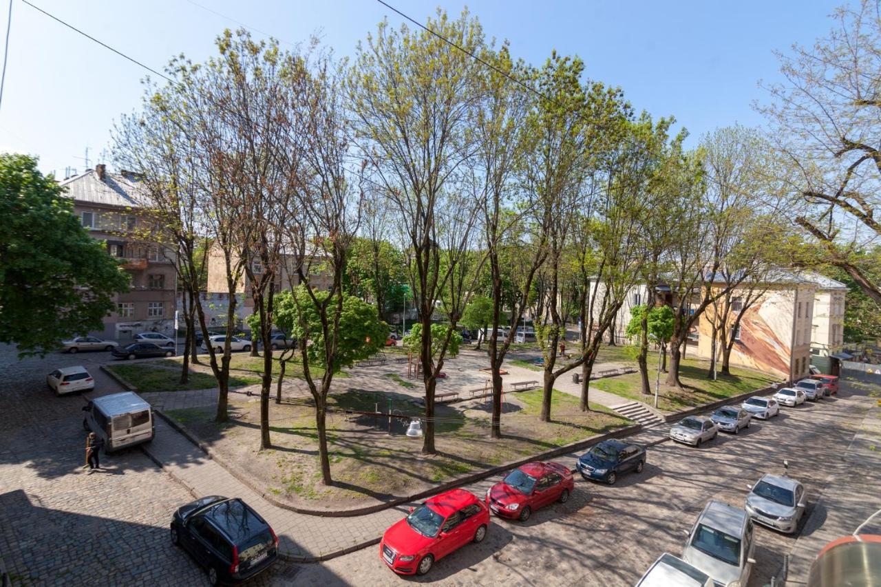 Royal Vip Apartment On Pidmurna 24 Lviv Exteriör bild