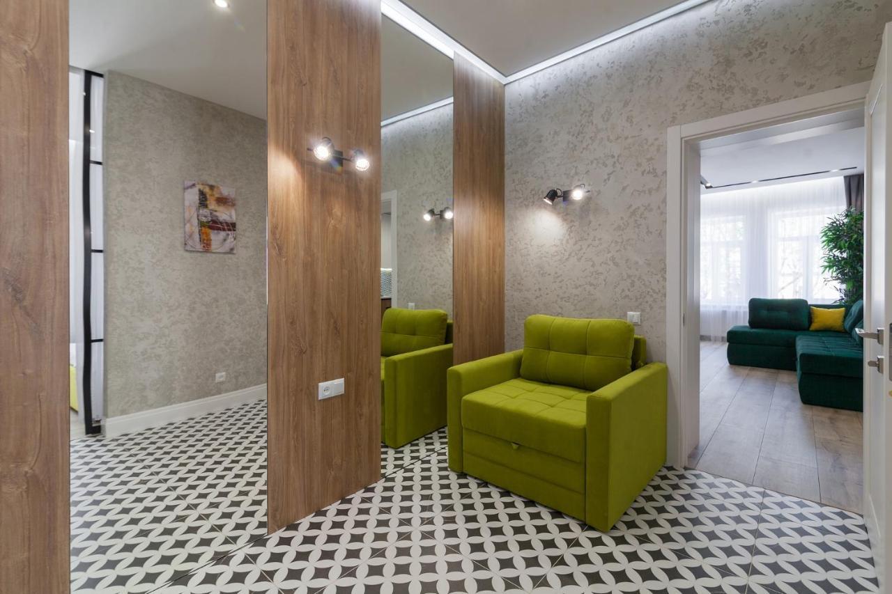 Royal Vip Apartment On Pidmurna 24 Lviv Exteriör bild